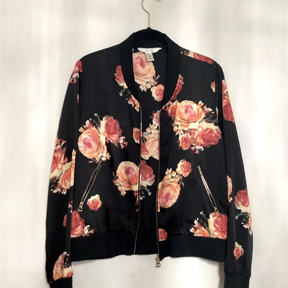 Streetwear Society | size: L | Black Floral Bomber Jacket - Picture 5 of 11